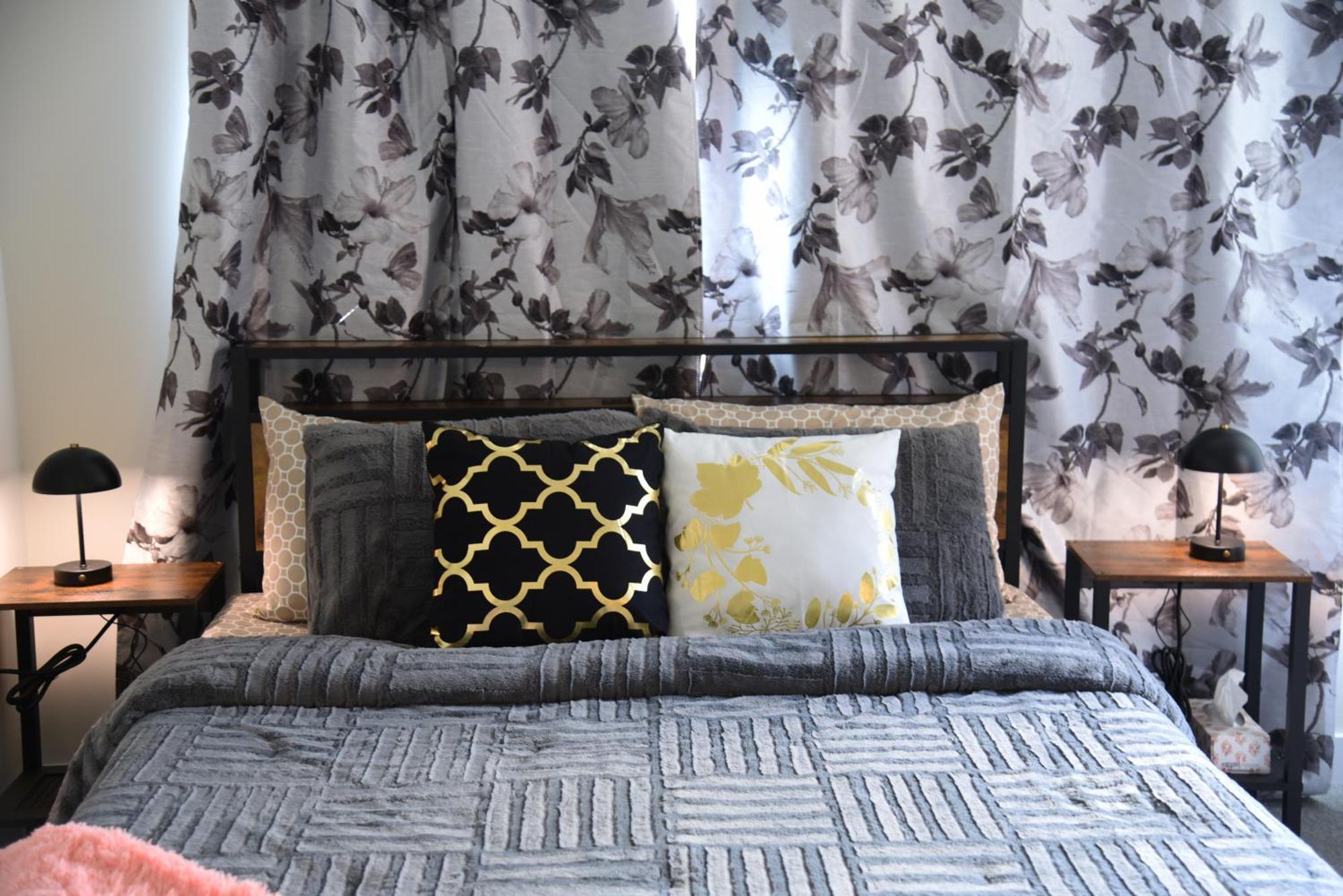Have Whole House To Yourself Thorold Экстерьер фото