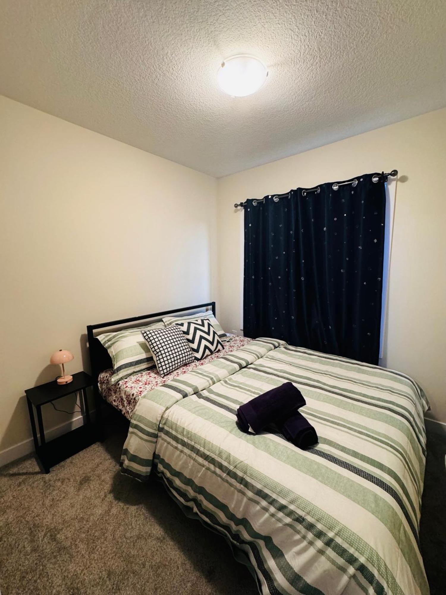 Have Whole House To Yourself Thorold Экстерьер фото